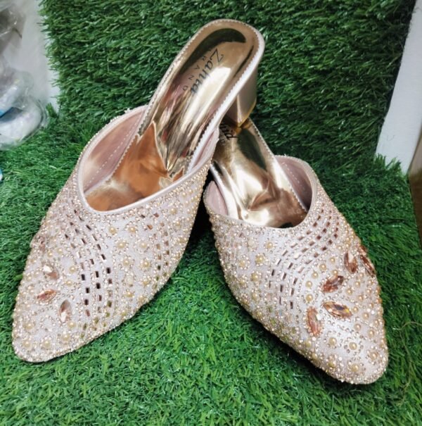 Nagra fashionable balance box hill for women